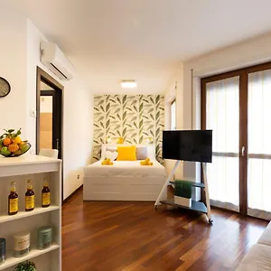 Residenza Smeraldo - Terrazza San Siro Apartment Milan