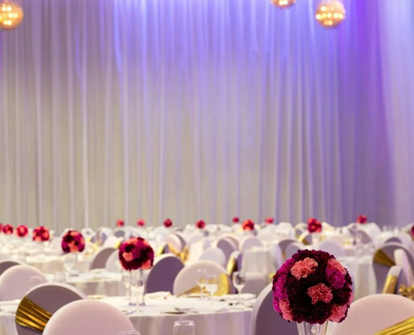 Le Meridien Dubai Hotel & Conference Centre 5*,  United Arab Emirates